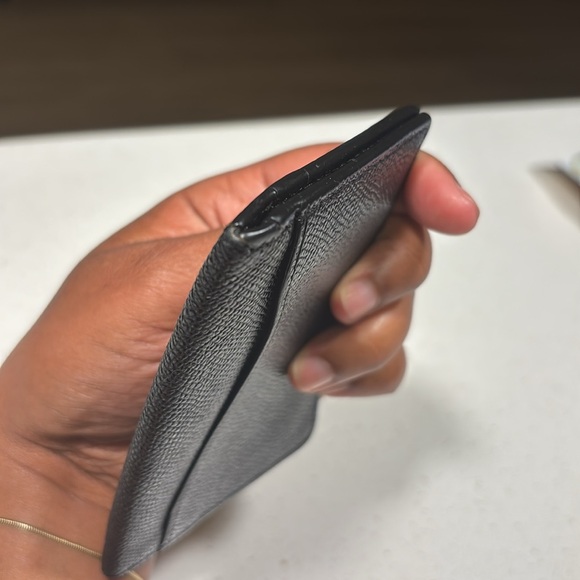 Black Men’s Pebbled Leather Coach Wallet - Picture 4 of 14